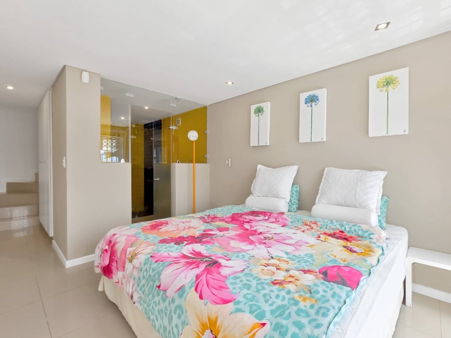 To Let 1 Bedroom Property for Rent in Camps Bay Western Cape